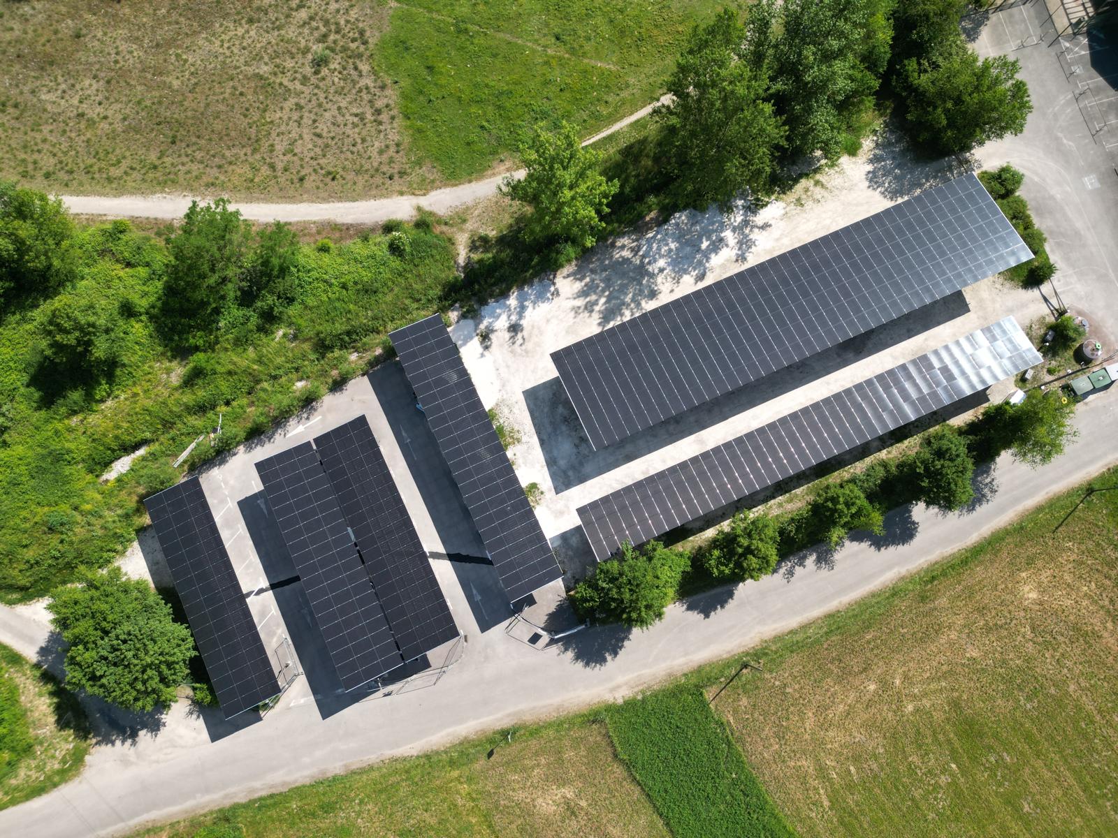 4.Mes parkings et toitures deviennent productifs en énergie Mes parkings et toitures deviennent productifs en énergie